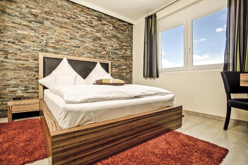 Hotel Maxis Karlsbad Buitenkant foto